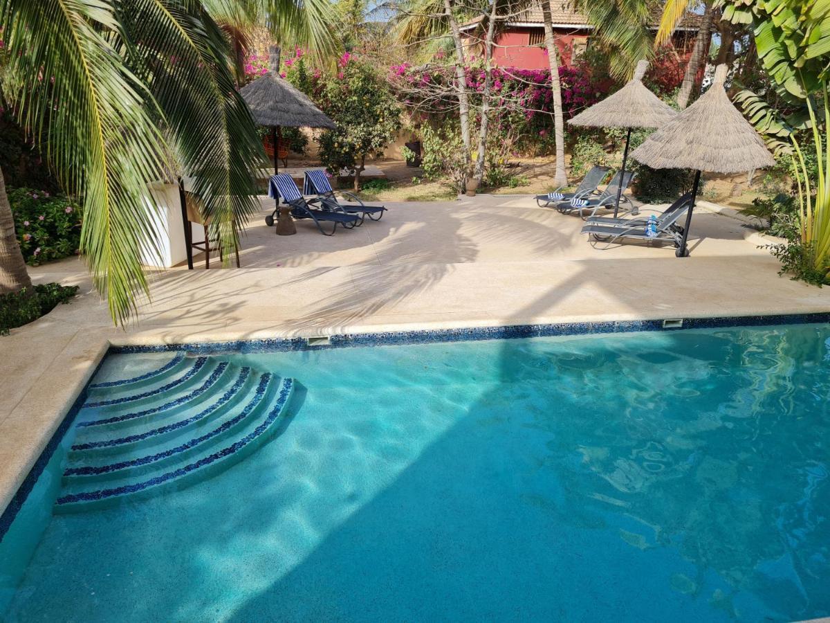 Le Souimanga Bleu Saly Bed and Breakfast Eksteriør billede