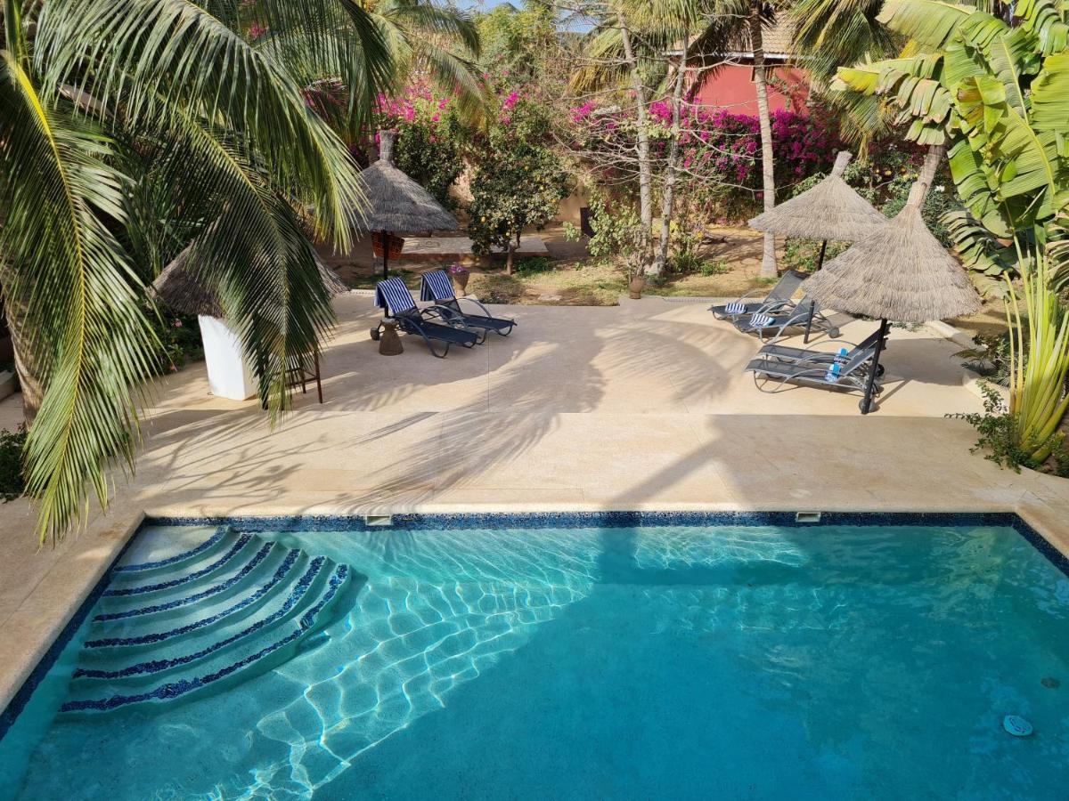 Le Souimanga Bleu Saly Bed and Breakfast Eksteriør billede