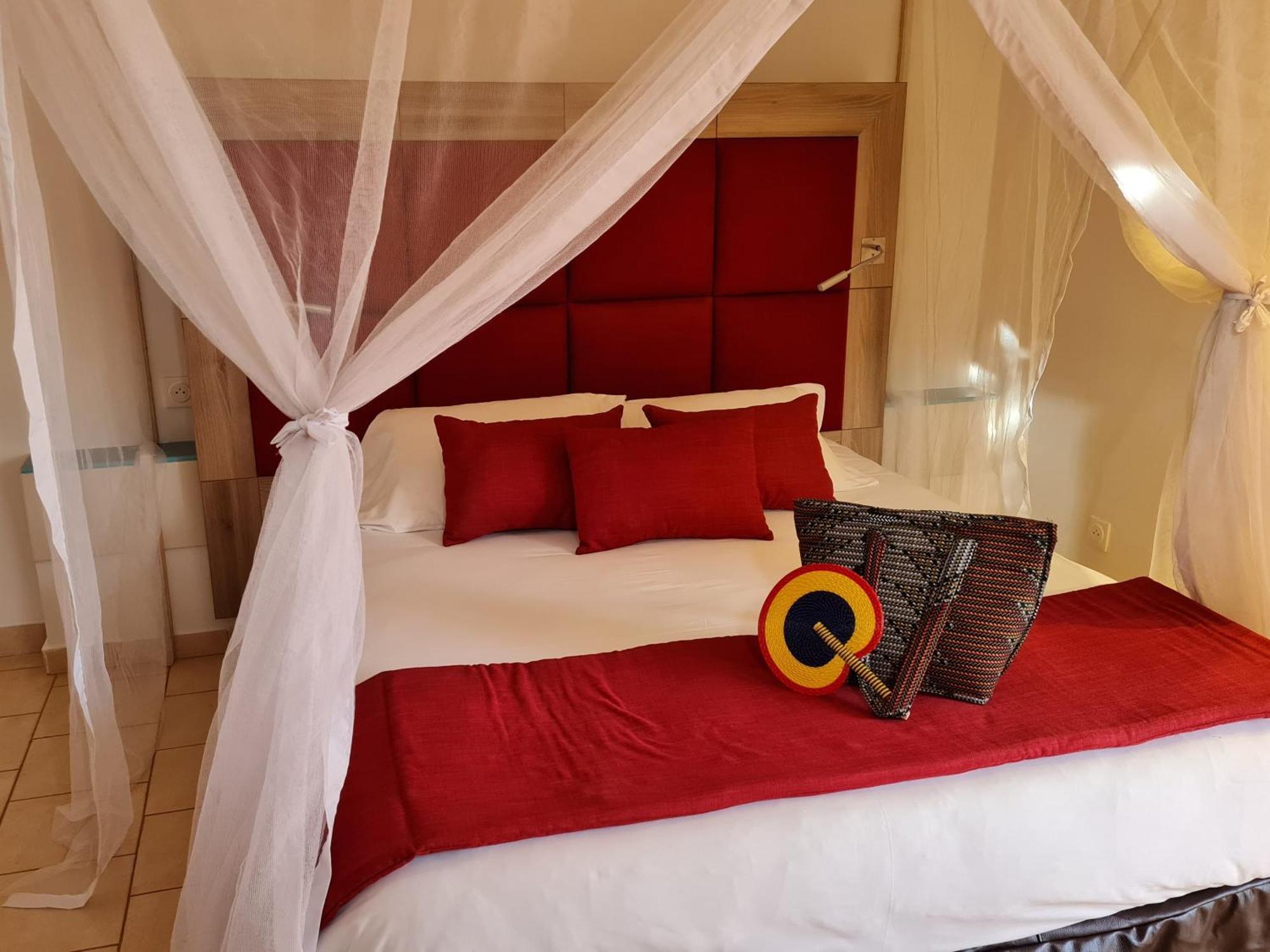 Le Souimanga Bleu Saly Bed and Breakfast Værelse billede